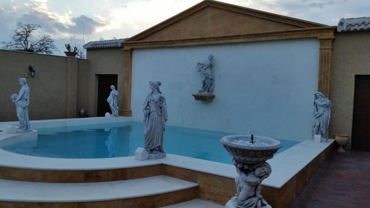 La Fuente Romana Campo-Nubes 외부 사진